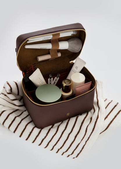 Mocha Vanity